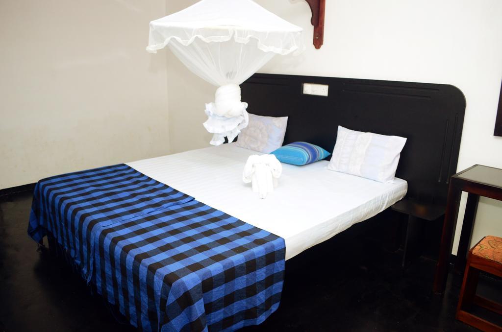 Sunray Villa And Resort Unawatuna Exterior photo